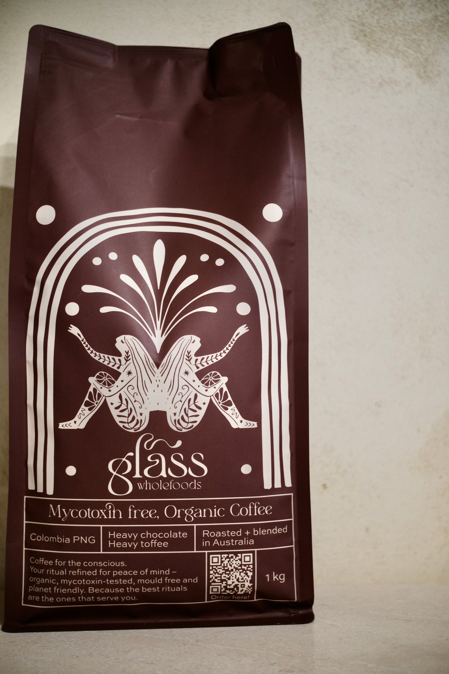 Glass Wholefoods Mycotoxin Free Organic Coffee 1kg package with botanical design